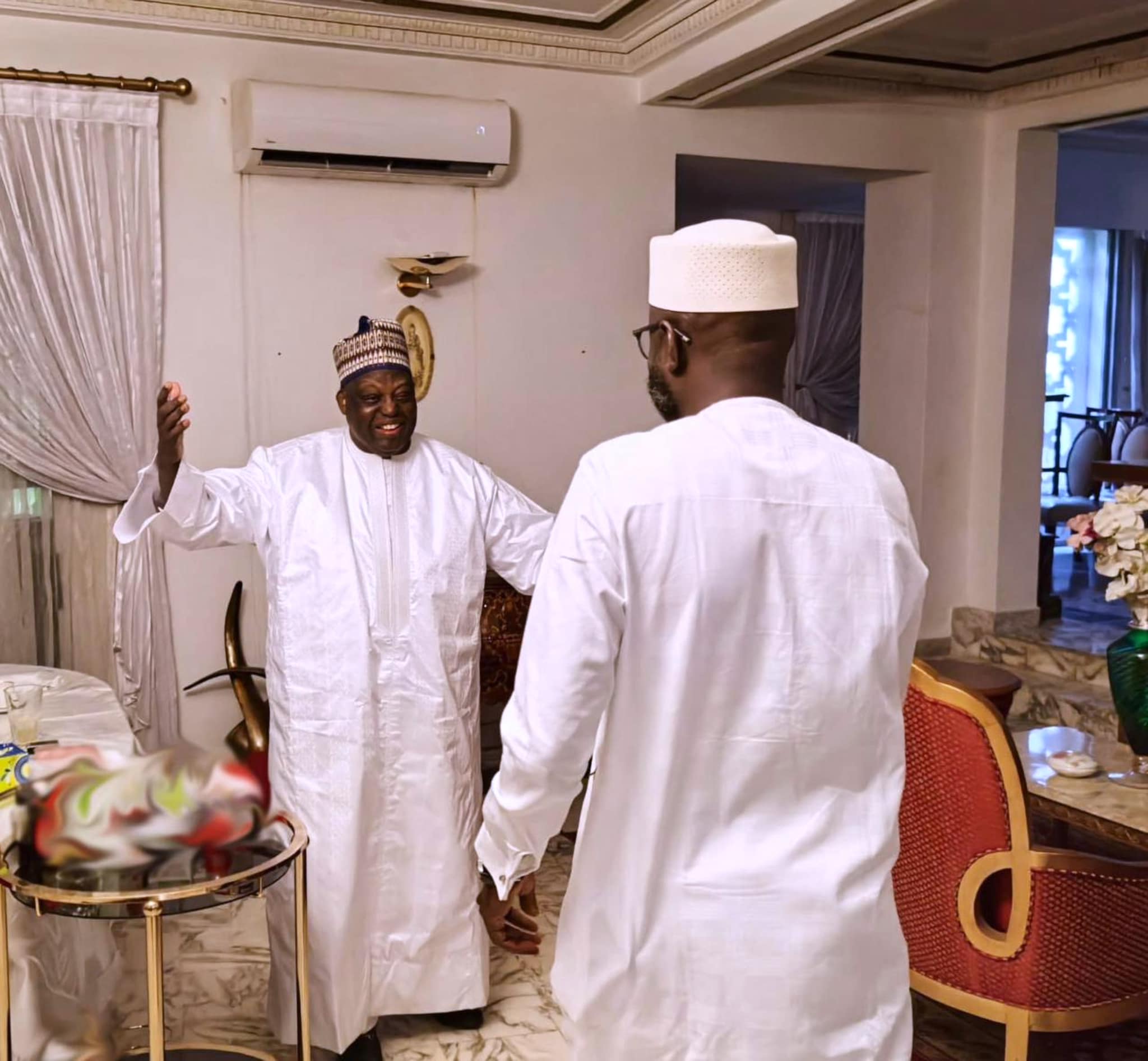 La visite de El Malick Ndiaye à Moustapha Niass et cie (Photos)