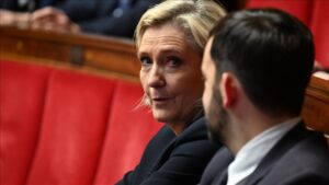 France : Marine Le Pen se prépare à une éventuelle élection anticipée