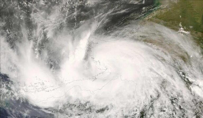 Mayotte Cyclone Chido Menace Larchipel Avec Une Intensit Exceptionnelle