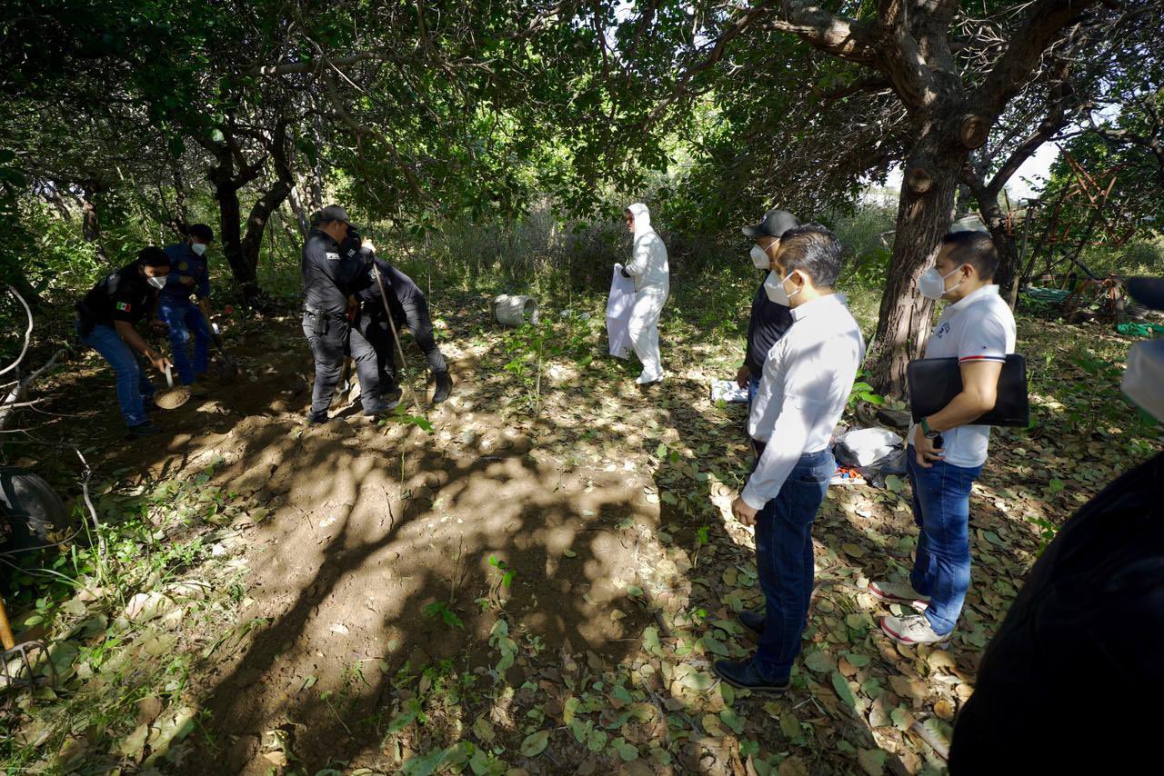 Quinze corps exhumés de fosses clandestines au Mexique