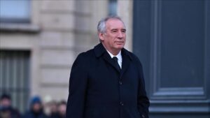 Visite de François Bayrou à Mayotte après le cyclone Chido