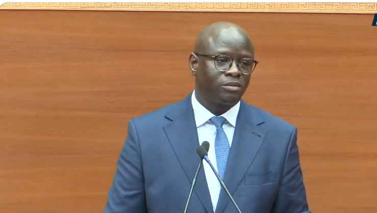 Décret d’avance : Le ministre Cheikh Diba éclaire les députés sur un outil clé de gestion budgétaire