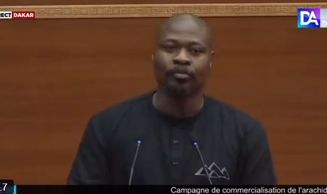 Assemblée: Guy Marius Sagna réclame la démission de Mbaye Dione, député et DG (Vidéo)