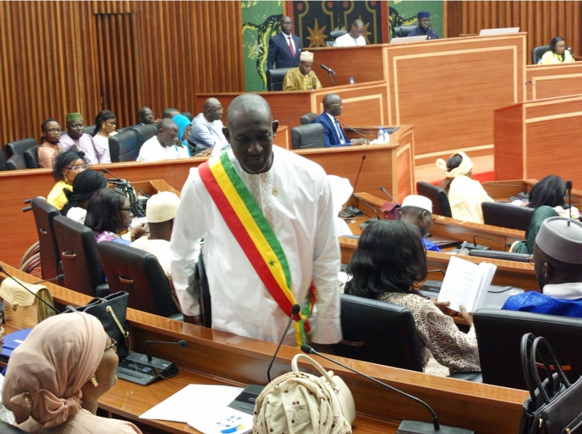 Assemblée nationale : Thierno Aly Sy, remplaçant d’Abass Fall, démissionne de son mandat de député