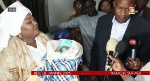 Le premier bébé de l’année 2025 est né à Thiaroye sur Mer (Vidéo)