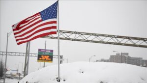 États-Unis : Tempête hivernale paralyse le centre et l’est du pays