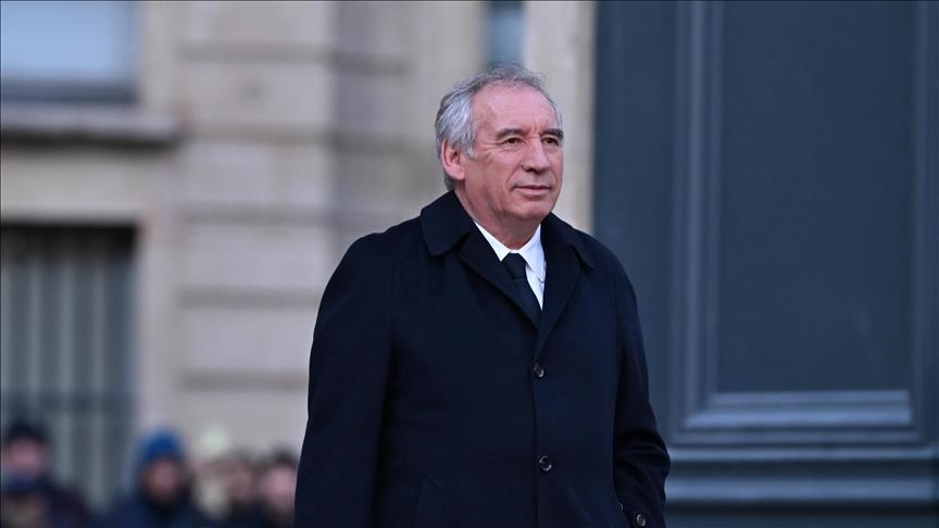 France : François Bayrou entame des consultations clés pour sa politique générale