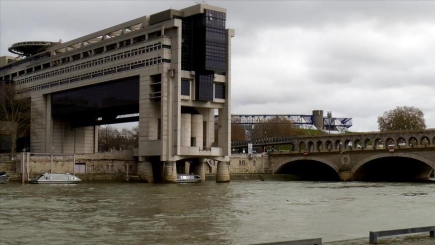 France : Le Corps du Photographe Brésilien Disparu Retrouvé dans la Seine