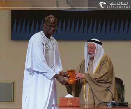 Dubaï : Mouhamad Hady Sall remporte la prestigieuse médaille d’or du prix “Qawafi”