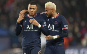 « Neymar pour le show, Mbappé pour les titres » : Le choix tranché d’El Hadji Diouf (Vidéo)