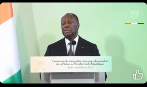 Côte d’Ivoire : Ouattara hésite entre un 4e mandat et le passage de témoin (Vidéo)