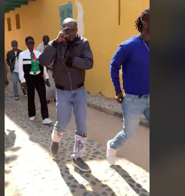 Khaby Lame à  Dakar, découvrez sa visite à… (vidéo)