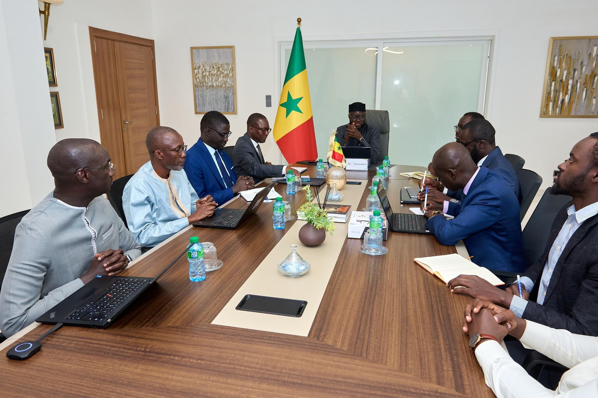 Le président de l’Assemblée nationale reçoit le DG de l’ANSD (photos)