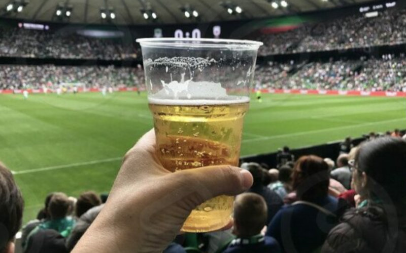 L’Arabie Saoudite interdit l’alcool durant la Coupe du monde: « Nous ne changerons pas notre culture pour les autres »