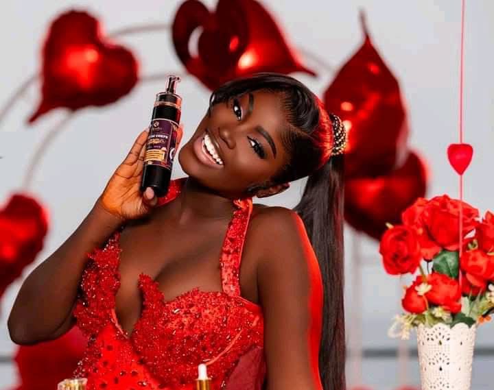 Fatou Ndiaye célèbre la Saint-Valentin avec un shooting glamour