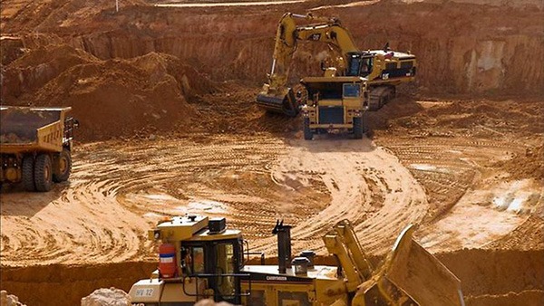 Les députés en visite à Abéné pour évaluer l’exploitation du zircon