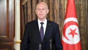 Tunisie : Remaniements Ministériels – La Ministre des Finances Limogée