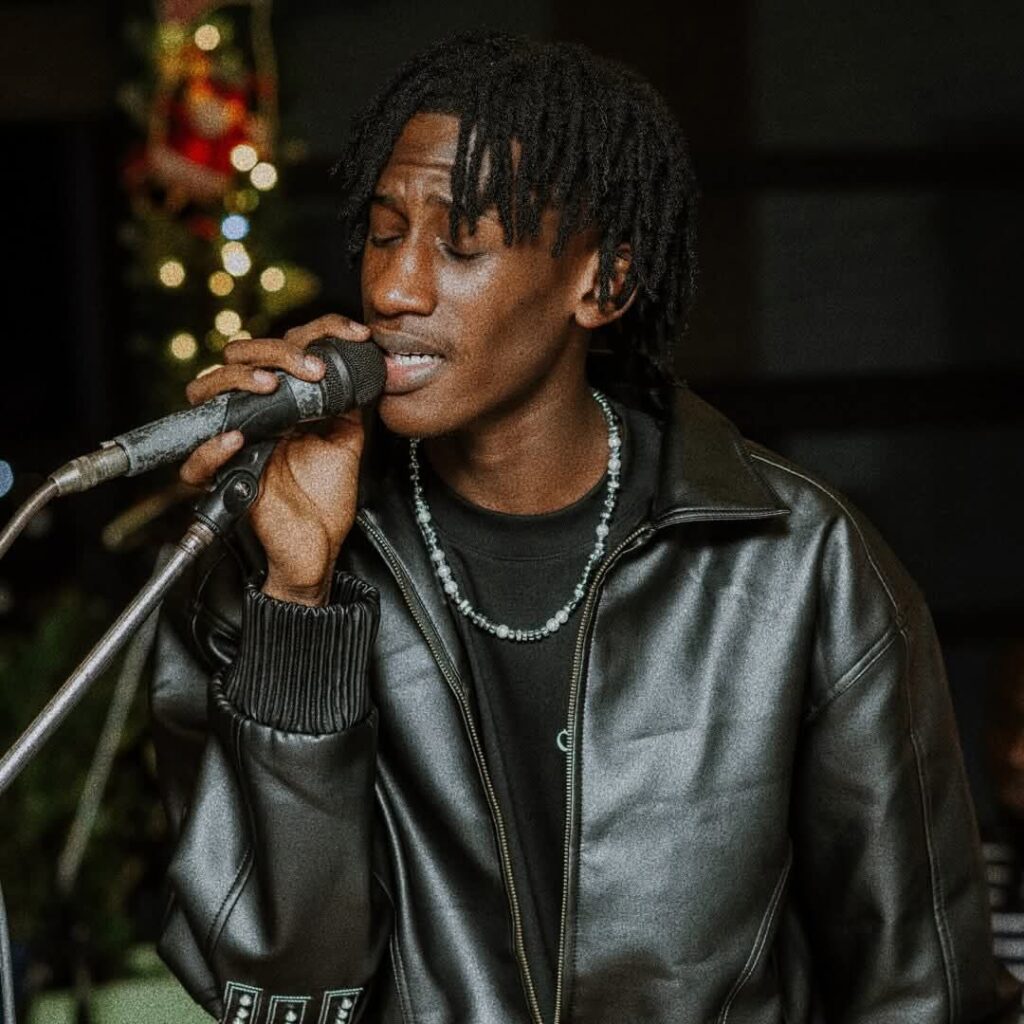 Baye Mass se sépare du label Mpossible et s’engage dans une nouvelle ...