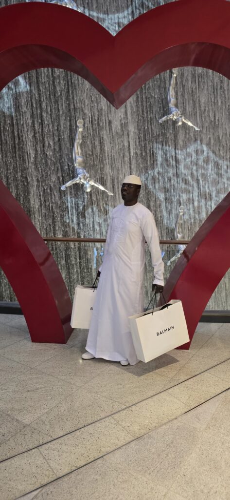 Cheikh Bara Doly célèbre le Ramadan à Dubaï après une tournée mondiale