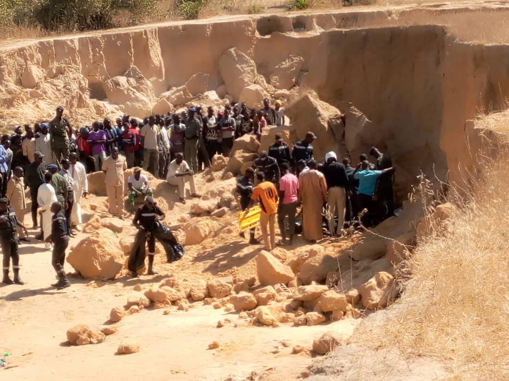 Drame à Kaffrine : Deux Enfants Meurent dans un Effondrement de Sable