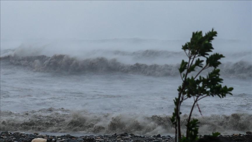 La Réunion : Le cyclone Garance cause cinq morts après de nouvelles découvertes tragiques