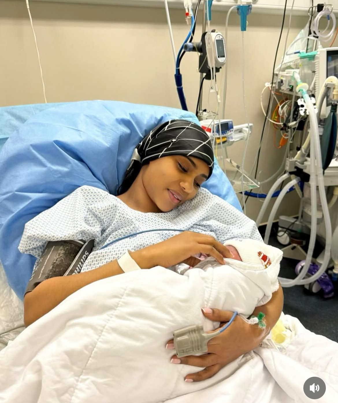 Racky Aidara dévoile une photo touchante avec son nouveau-né
