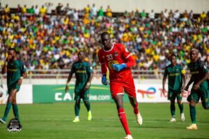 TP Mazembe : Le gardien de but sénégalais Aliou Badara Faty marque son 5e but de la saison, Regardez !