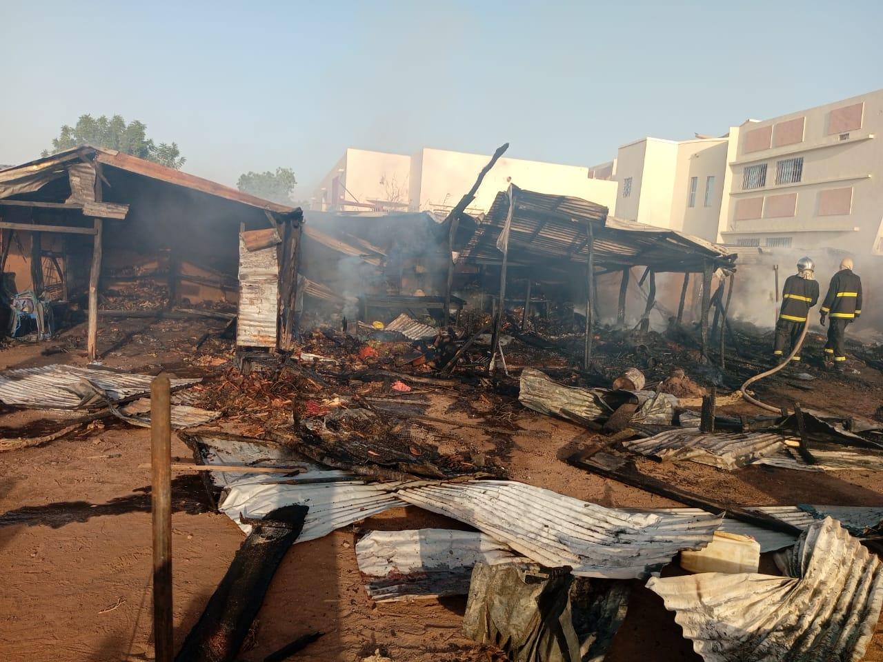 Tambacounda : Un incendie ravage le marché Corona, une dizaine de cantines détruites