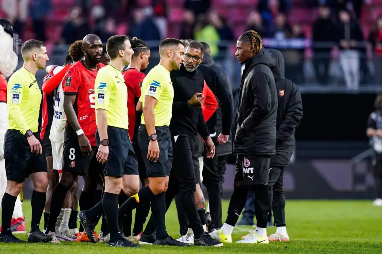 Rennes – PSG: Le coup de gueule de Habib Beye contre l’arbitrage