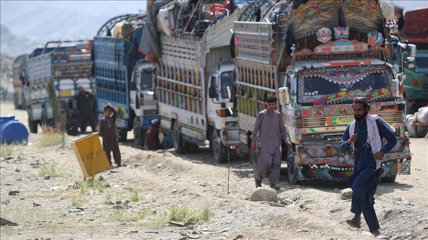 Pakistan : Expulsion de Plus de 84 000 Réfugiés Afghans depuis Mars