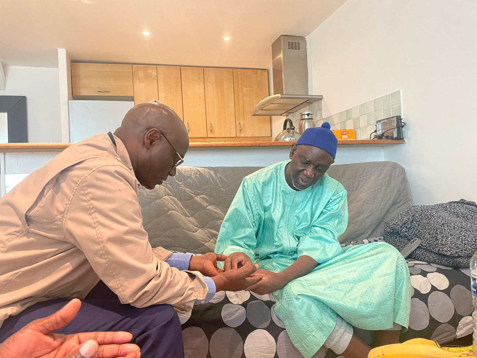 Paris : Serigne Amsatou Mbacké salue l’engagement et l’humilité de Thierno Alassane Sall (Vidéo)