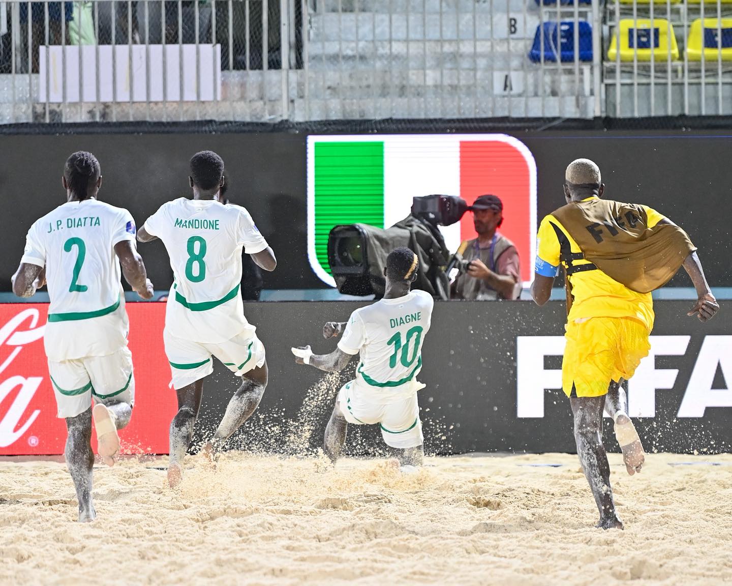 Mondial Beach Soccer: Les Lions sur le chemin de la revanche face à la Biélorussie en demi-finale
