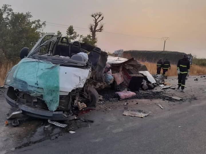 Koumpentoum : Collision mortelle entre un camion et un « taxi-bagages »…(photos)