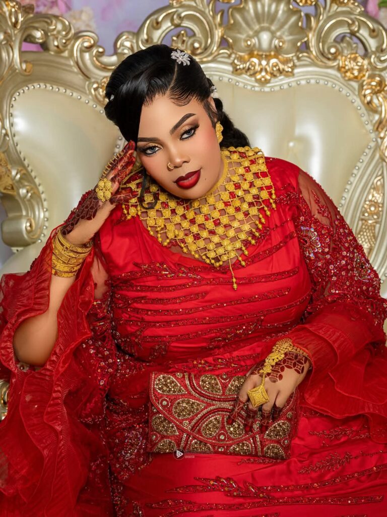 Diodio Glow célèbre le baptême de sa fille avec Bb Binta, Kiné Ndiaye et Sidy Diop