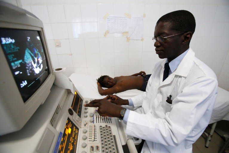Essais cliniques en Afrique : un faible engagement pour un continent en pleine croissance