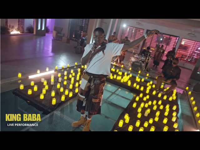 King Baba présente en live son titre « Yaw mi » de Ngaaka Blindé