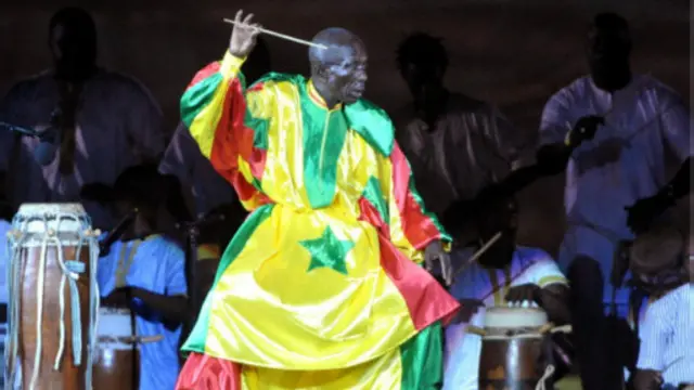Les Tambores de Doudou Ndiaye Coumba Rose résonnent au cinéma Pathé de Dakar