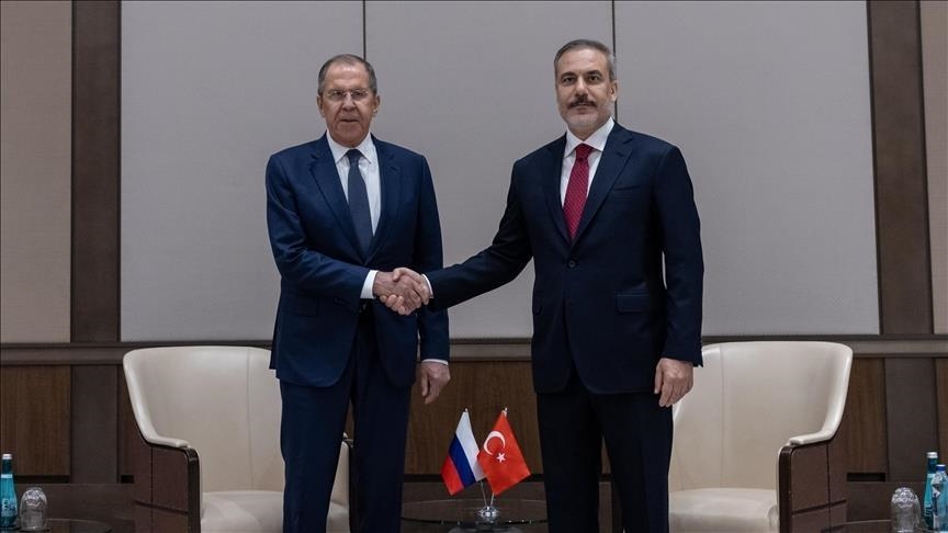 Turquie : Discussions téléphoniques entre Hakan Fidan et Sergei Lavrov sur la paix en Ukraine