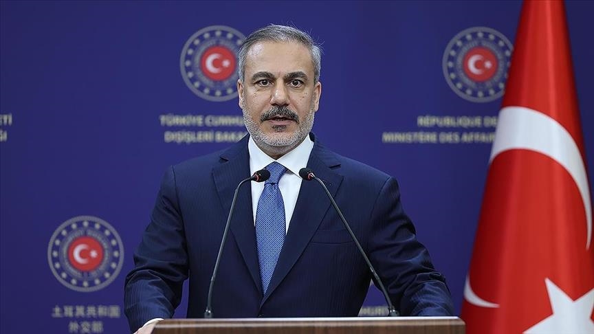Turquie : Hakan Fidan appelle à des actions concrètes après la dissolution du PKK