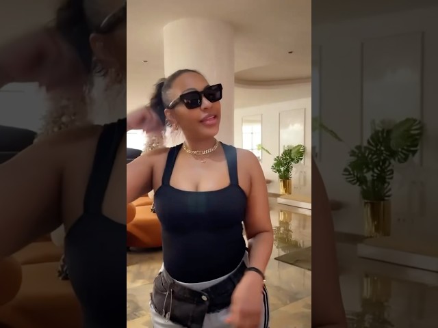 Viviane Chidid célèbre la certification en or de son titre « Yeuk Yeuk »