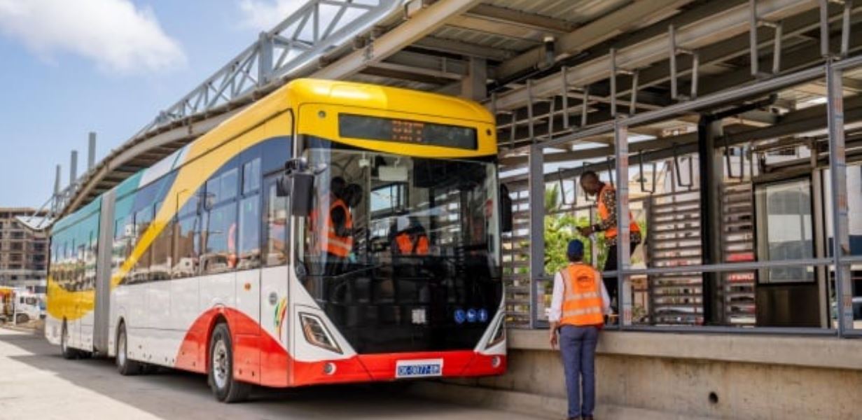SUNUBRT : 1 AN DE TRANSFORMATION DE LA MOBILITE URBAINE A DAKAR