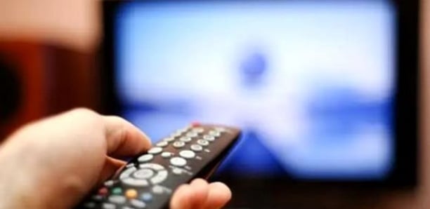 Algérie: une chaîne TV suspendue pour racisme