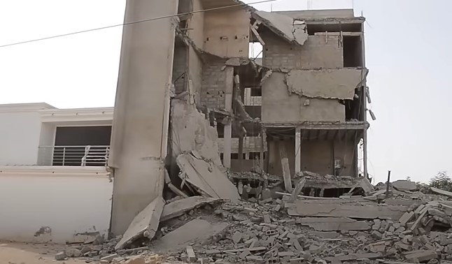Touba – Effondrement de l’immeuble: « Le plus déplorable, c’est que ce bâtiment n’était pas ancien. Il était en construction » (Préfet)