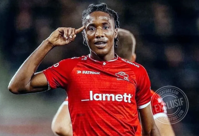 Papa Demba Diop : Le milieu de Zulte Waregem qui affole l’Europe, raconté par Nabil Djellit
