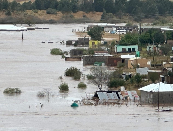 Afrique du Sud : le bilan des graves inondations dans la province du Cap-Oriental s’alourdit à 67 morts…
