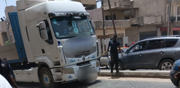 Accident mortel à Keur Massar : un motocycliste heurté par un camion