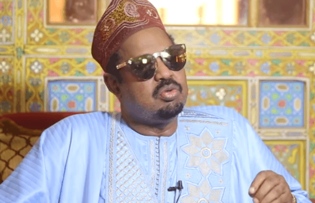 Ahmed Khalifa Niasse en deuil : Sa sœur Adja Seynabou Niasse décède à Léona Niassène.
