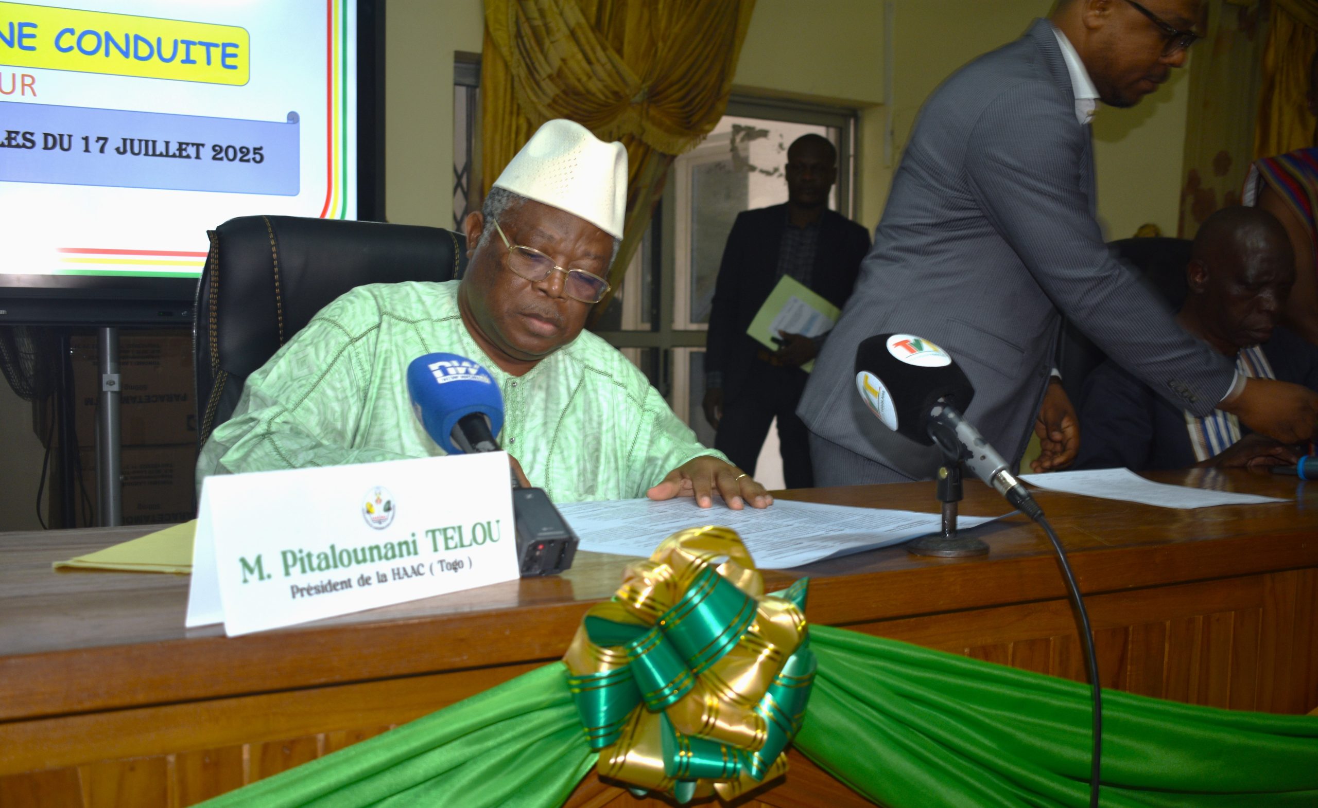 Togo : La HAAC et le CONAPP signent un code de bonne conduite pour les élections.
