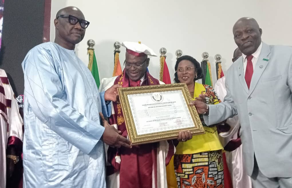 Centre de Dakar: Anatole Collinet Makosso honoré, « la grandeur, c’est la fidélité »