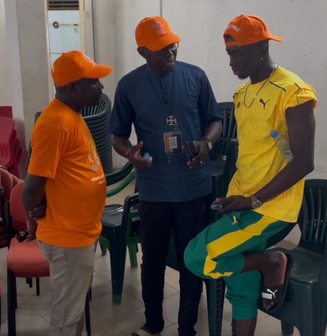 Formose Mendy soutient la communauté catholique de Grand Yoff lors du pèlerinage de Popenguine